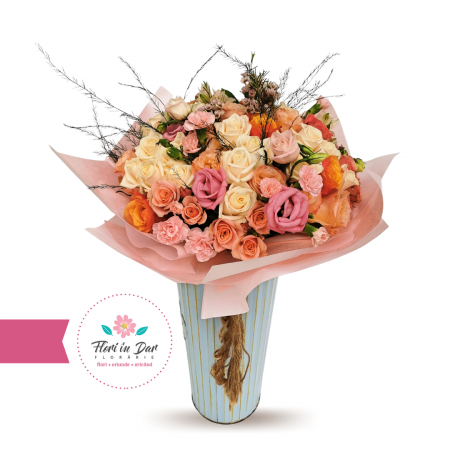 Buchete - Buchet mix trandafiri,wax flower,eustoma,miniroze