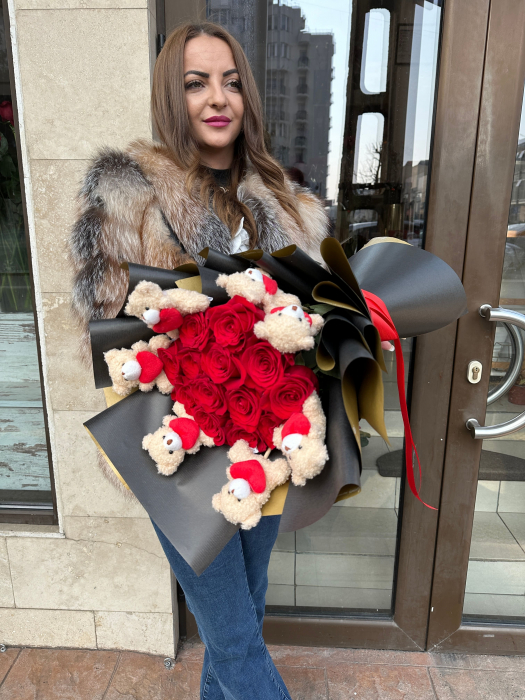 Buchet 13 trandafiri rosii si ursuleti [2]