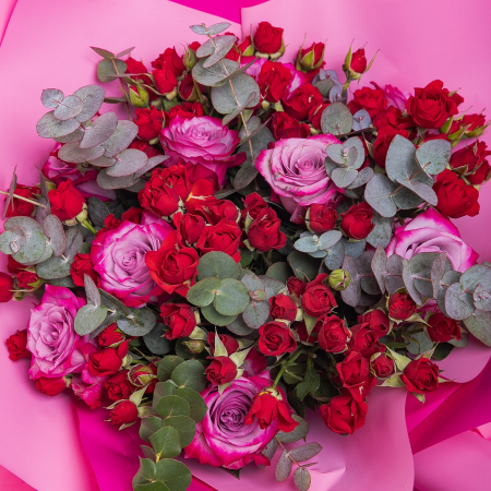 Buchet de flori minirosa si trandafiri [1]