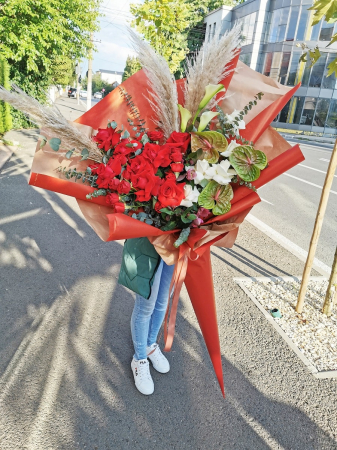 Flori de Sf Valentin - Buchet Gigant True Love
