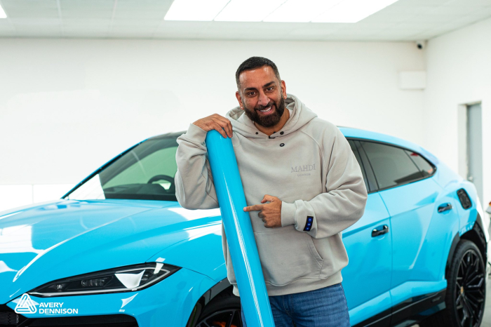 Gloss Turquoise Ocean Yiannimize [2]