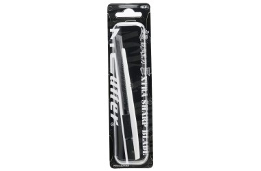 NT Cutter SERIE BLACK & WHITE 9MM [3]