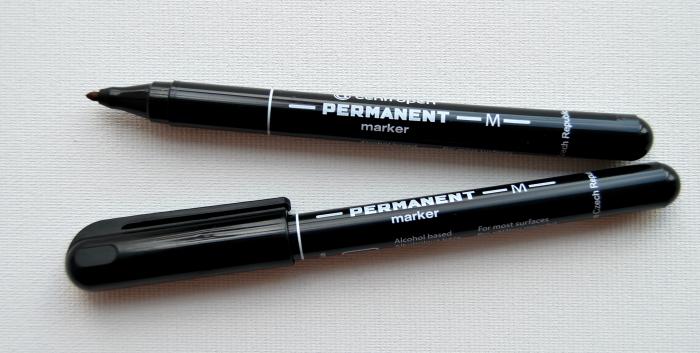 Marker permanent negru M (2 mm) [2]