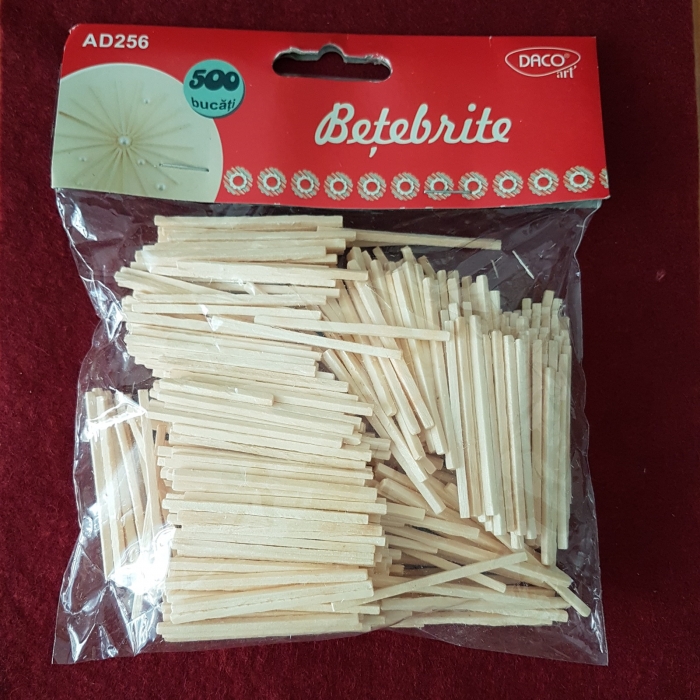 Bete tip chibrit scurte din lemn (500 bc) - "Betebrite" Pot fi folosite in construirea machetelor, obiectelor uzuale, in lucru manual. Specificatii: lungime - 5 cm  ​                   culoare - natur                     material - lemn Pachetul contine 500 de bucati. ATENTIE! A nu se lasa la indemana copiilor sub 3 ani. [2]