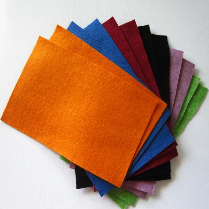 fetru-natural-din-lana-moale-grosime-1-2mm-20x30cm [2]