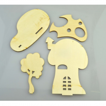 decoratiune-din-lemn-casa-ciuperca-si-curte-354009 [0]
