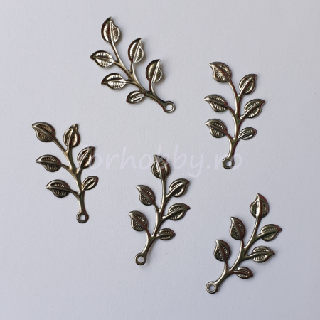 forme-decorative-din-metal-frunze-3.7x2cm-set-5bc [1]