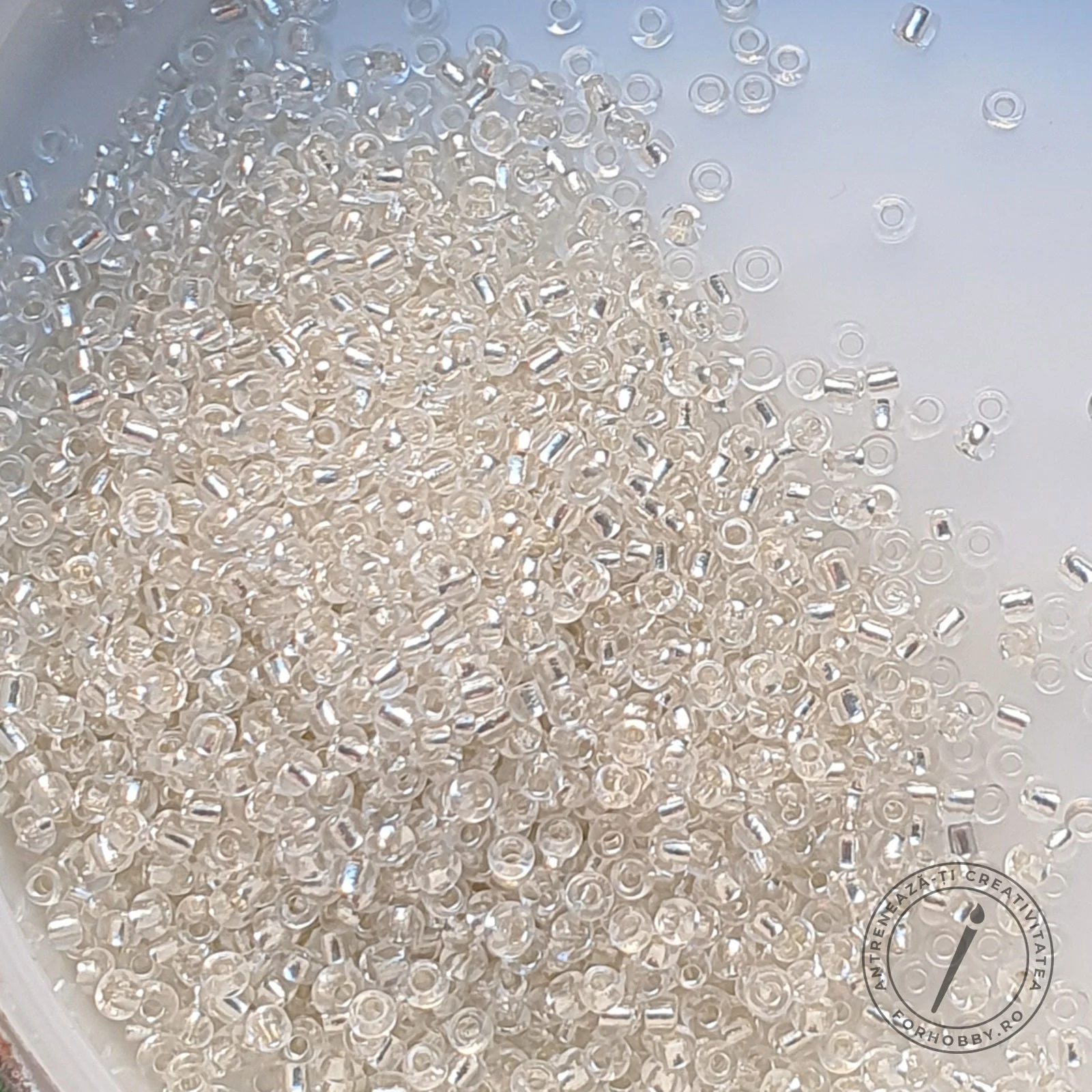 margele-de-nisip-cu-foita-argintie-2-3-4mm [1]