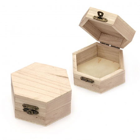 Cutii, suporturi - mini-cutie-hexagonala-din-lemn-6-5x3-5cm