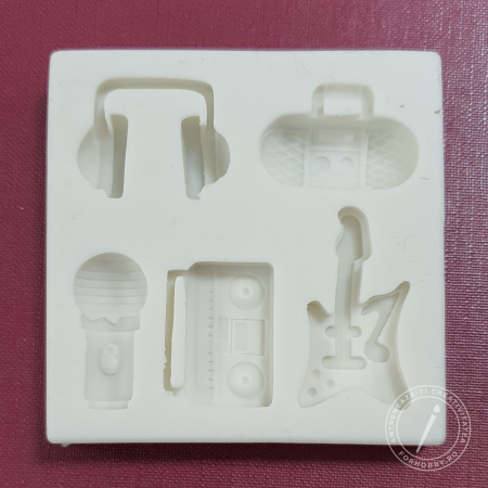Modelare,Turnare - mulaj-din-silicon-muzica