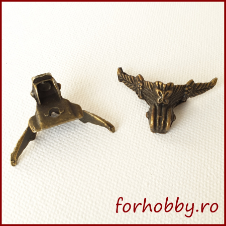 Accesorii metalice - picior-metalic-pentru-mobilier-mic-35-x-35-mm
