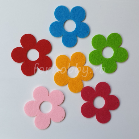 Flori, fructe, frunze - set-figurine-din-fetru-flori