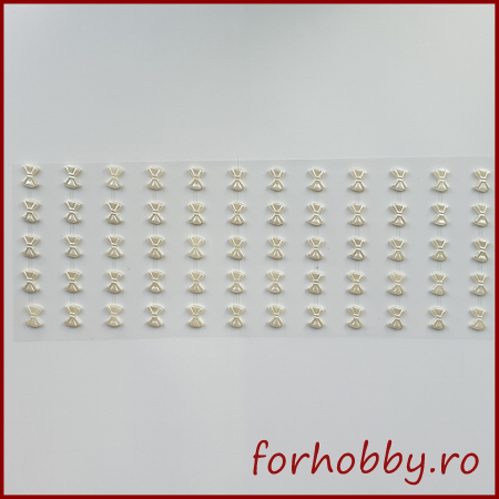 strasuri-autoadezive-fundite-papioane-60-bc [1]
