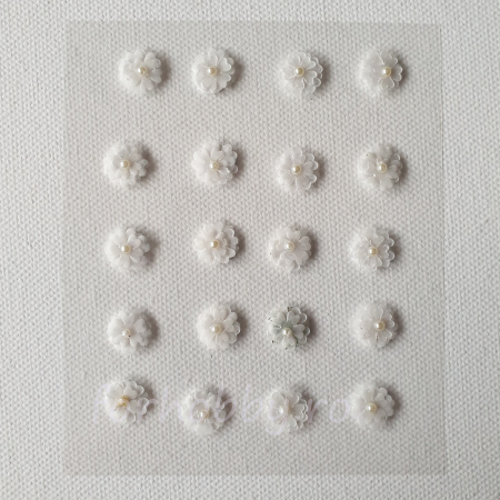 strasuri-flori-autoadezive-alb-20bc-1cm [0]