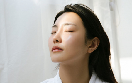 Aromatica_Organic_Neroli_Brightening_Facial_Oil [4]