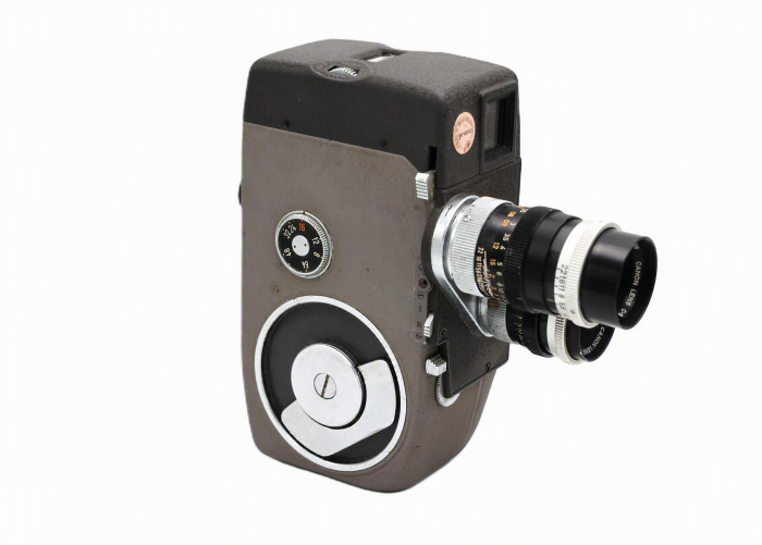 camera-filmat-vintage-8mm-de-colectie-canon-cine-8-1956.jpg [4]