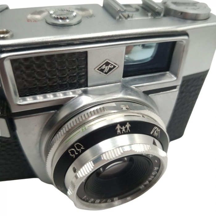 Agfa Optima 1a – Cameră analog 35mm cu expunere automată, fabricată în Germania de Vest în 1962 [3]