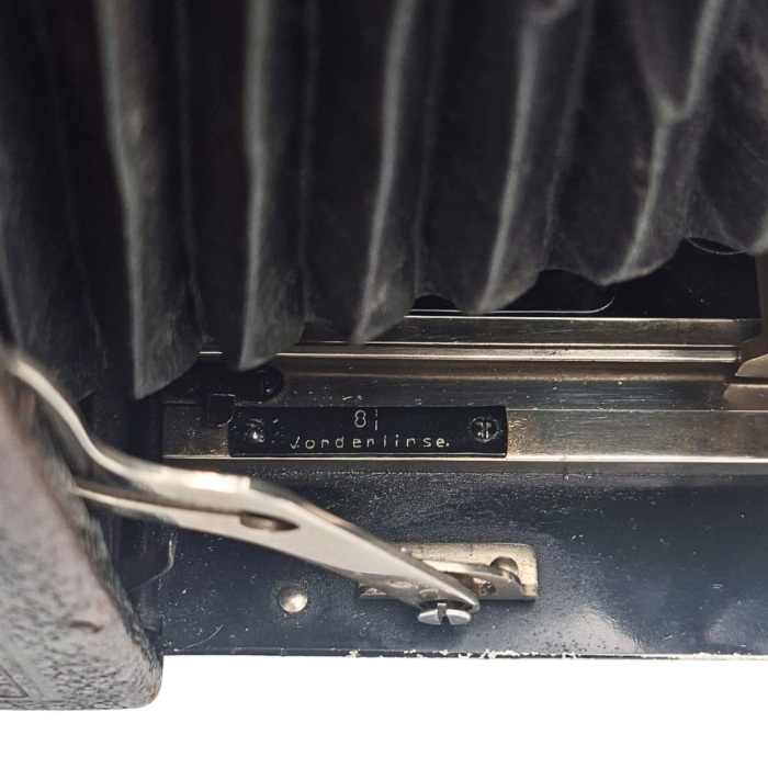 ernemann-heag-iii-9x12-camera-pliabila-vintage.jpg [8]