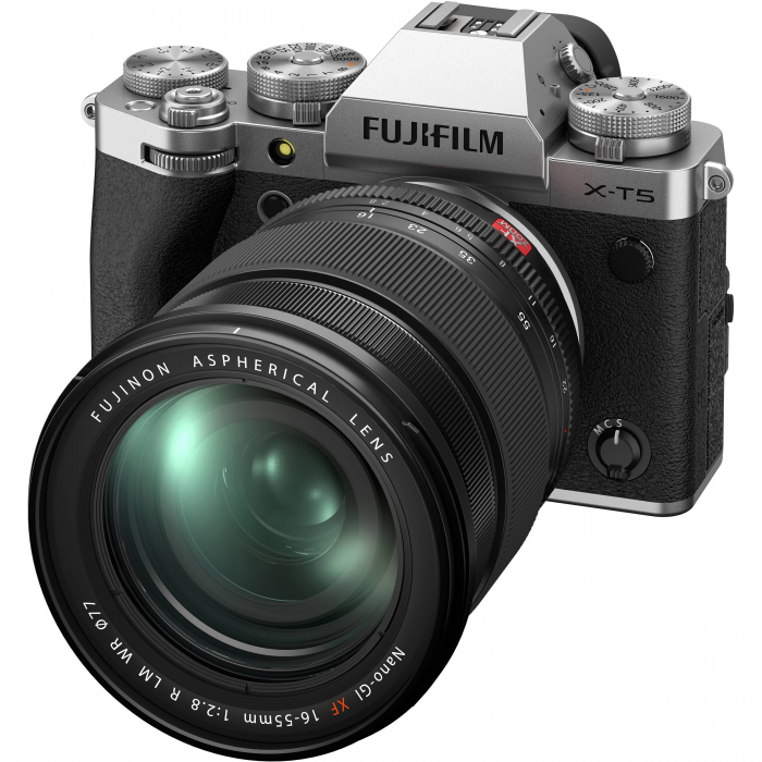 Aparat Foto Mirrorless Fujifilm X-T5 Body (Silver) [10]