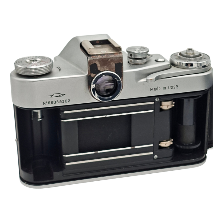 aparat-foto-slr-zenit-m39-obiectiv-helios-44-58mm-f2.jpg [7]