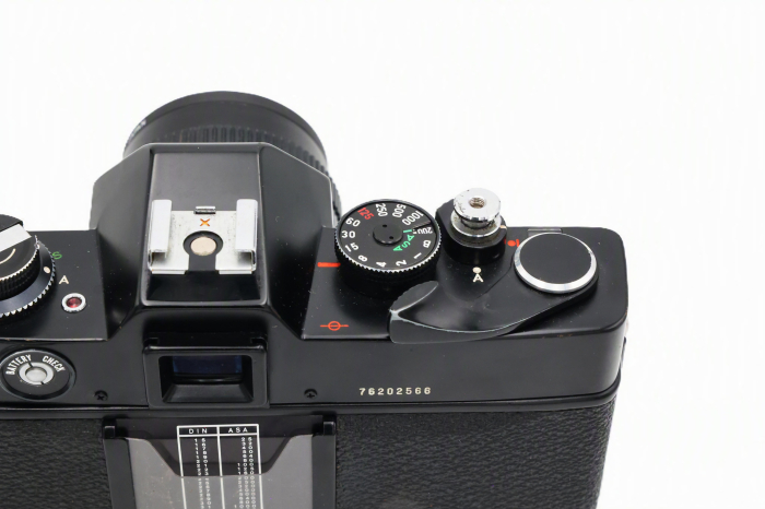 aparat-foto-film-35mm-porst-reflex-c-tl-super-second-hand-obiectiv-revuenon.jpg [3]