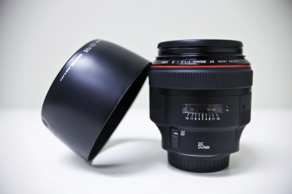 Canon EF 85mm f/1.2 L II USM [7]