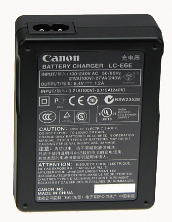 Canon LC-E6 , incarcator pentru acumulatorul LP-E6, LP-E6N, LP-E6NH, LP-E6P [2]