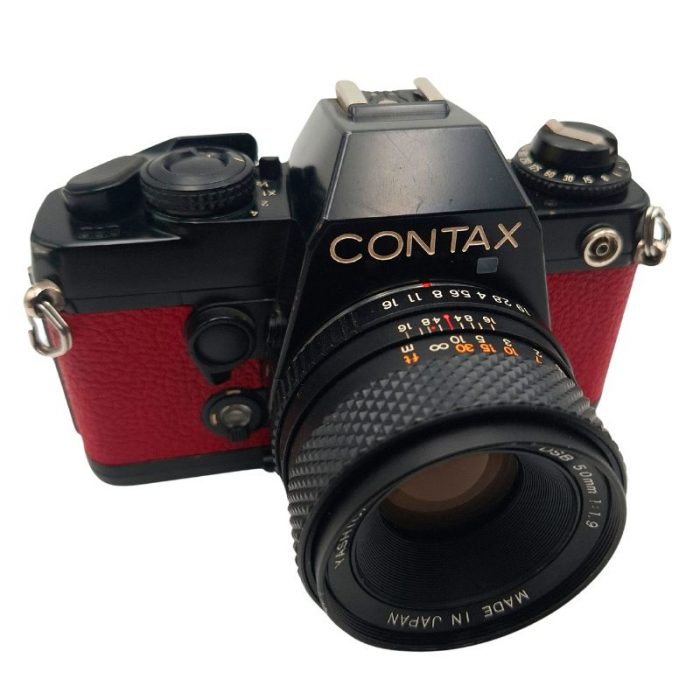 Contax 139 Quartz + Obiectiv Yashica DSB 50mm f/1.9 – Cameră SLR 35mm cu obturator quartz [1]