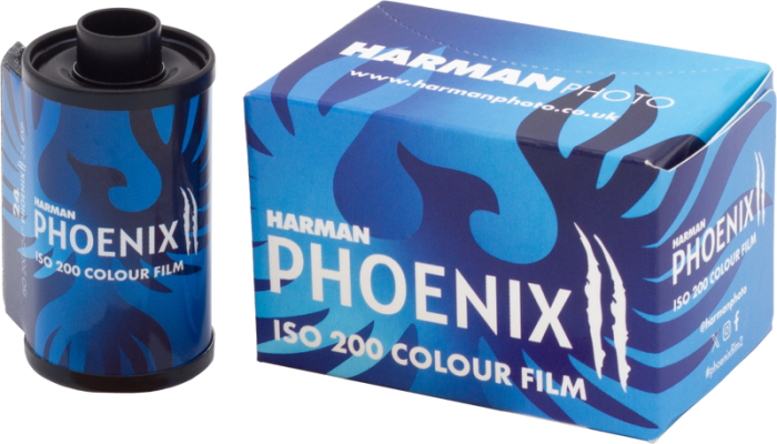 film-foto-color-35mm-harman-phoenix-ii-iso-200-24-expuneri.jpg [1]
