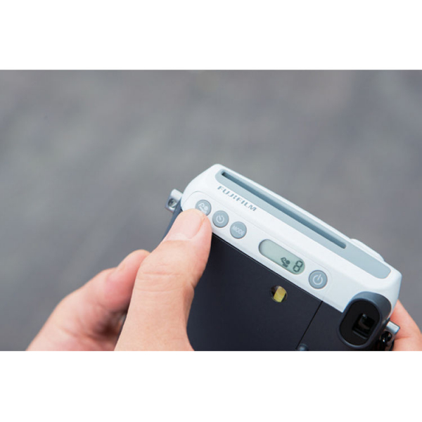 Fujifilm Instax Mini 70 - Aparat Foto Instant alb (Moon White) [3]