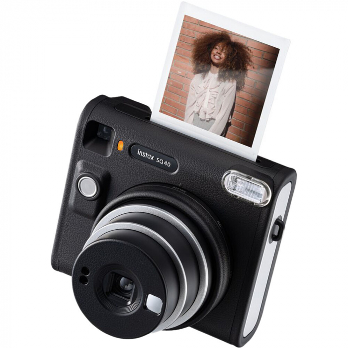 Fujifilm instax SQUARE SQ40 Instant Film Camera (black) [2]