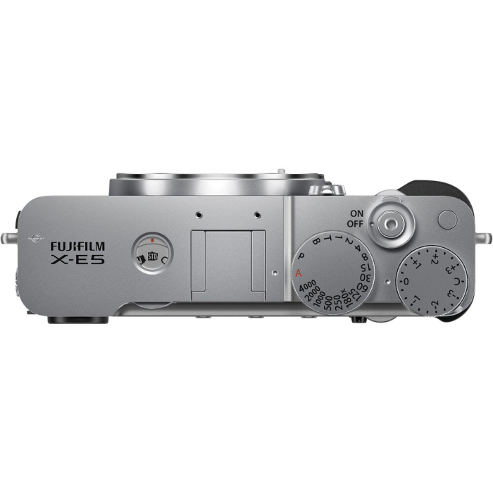 fujifilm-x-e5-silver-aparat-foto-mirrorless.jpg [3]