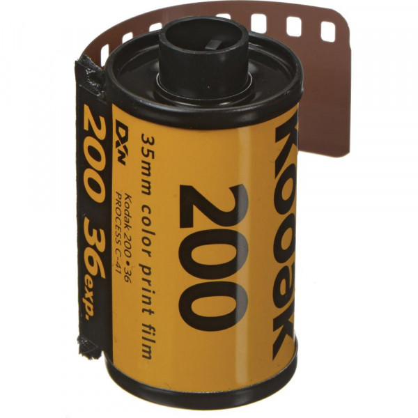 Kodak GOLD 200 , film color negativ ingust , ISO 200 , 135mm, 36 pozitii - bulk [1]