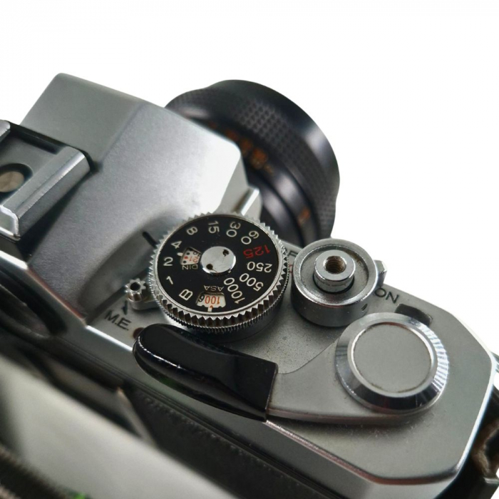 Konica Autoreflex T3 + Hexanon AR 50mm f/1.7 – Cameră Foto Pe Film 35mm, SLR Mecanică Japoneză [3]