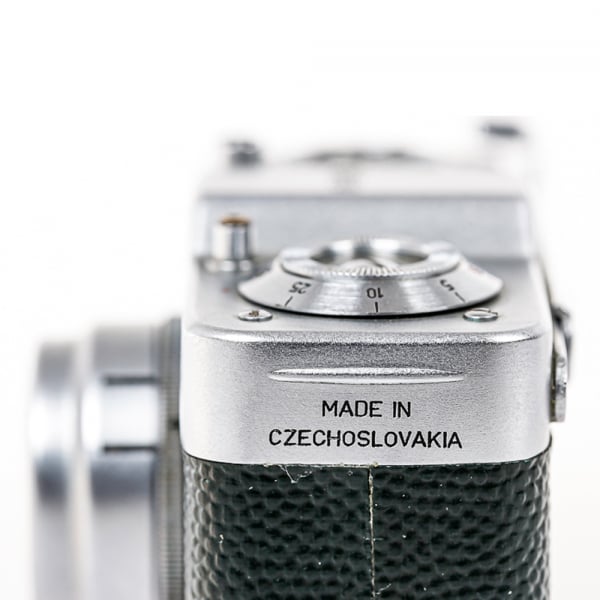 Mikroma II – Cameră foto subminiaturală vintage 16mm, fabricată în Cehoslovacia [9]