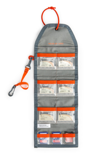 Think Tank MindShift House of Cards - husa protectie carduri de memorie , 6CF si 3SD [5]