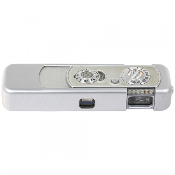 Minox A – aparat foto de spionaj 8x11mm fabricat în 1948 în Germania [6]