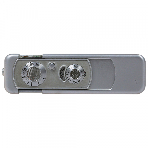 Minox A – aparat foto de spionaj 8x11mm fabricat în 1948 în Germania [10]
