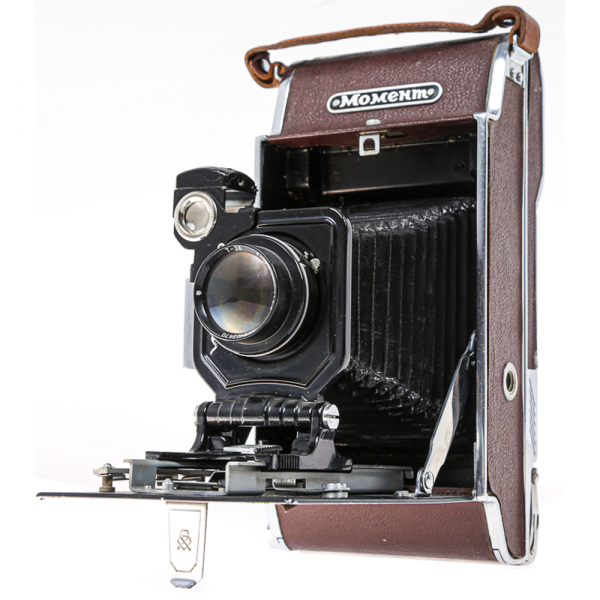 Moment ( MOMEHT) GOMZ URSS – Cameră foto instant vintage, copie sovietică a Polaroid Land Model 95 [2]