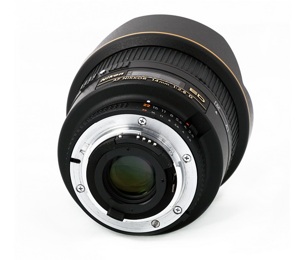 Nikon AF 14mm f/2.8 D ED [2]