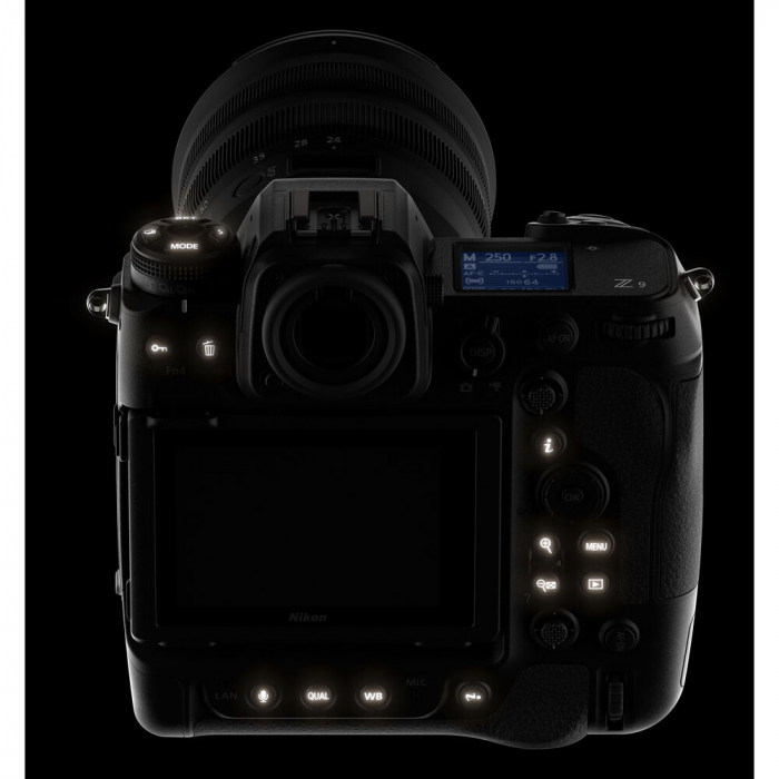 nikon-z9-body-mirrorless-full-frame-grip-integrat.jpg [4]