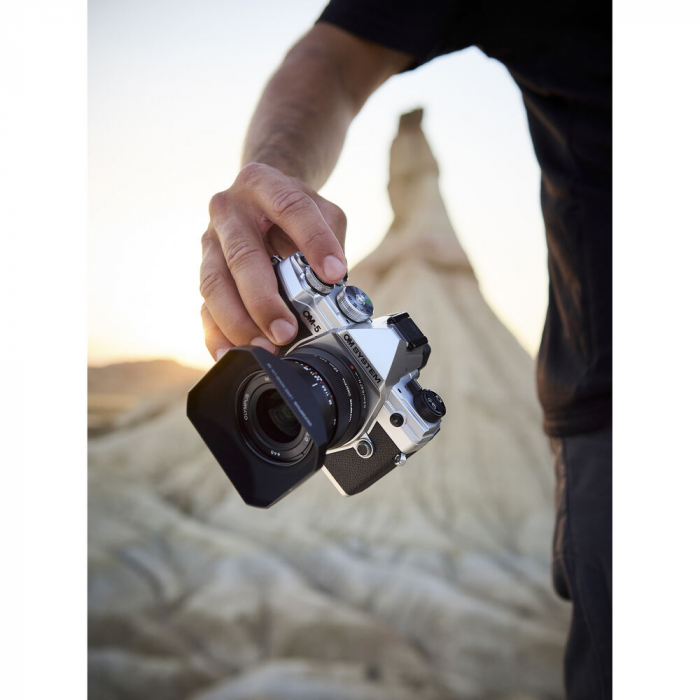 OM SYSTEM OM-5 body - argintiu Aparat foto Mirrorless [10]