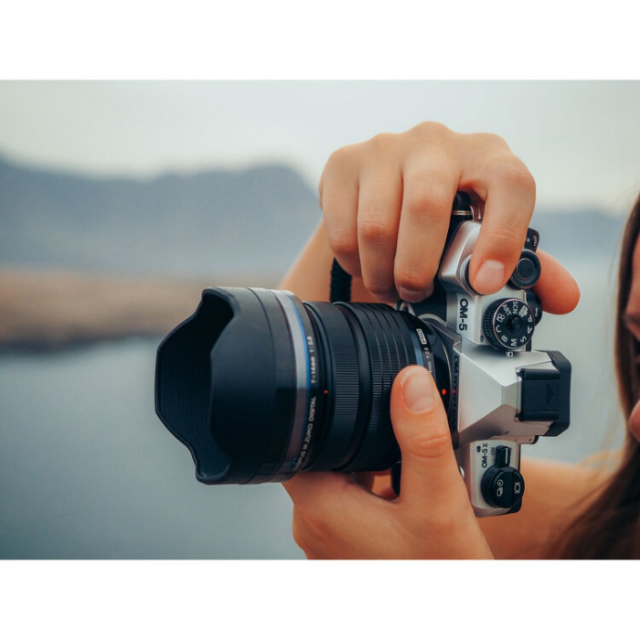 OM SYSTEM OM-5 Mark II body - argintiu - Aparat foto Mirrorless [11]