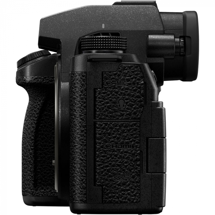 Panasonic Lumix S5 IIX + Lumix S 20-60 mm f/3.5-5.6 – Putere Full-Frame pentru Creatori Profesioniști [8]