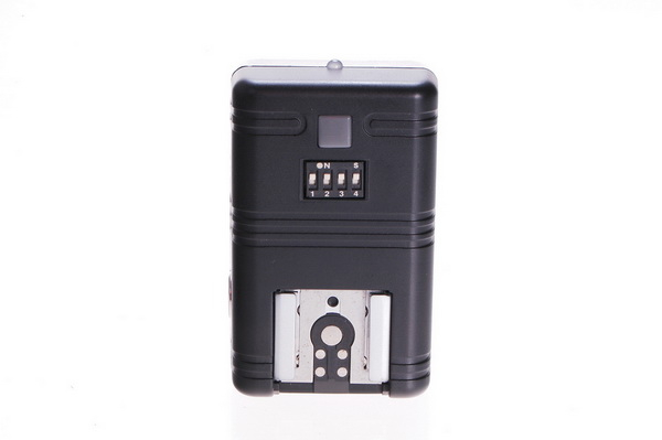 Phottix N10 Strato 1, telecomanda  radio pt Nikon D600 , D610, D7000, D7100, D7200, D90, D750 sau pt blitz [3]