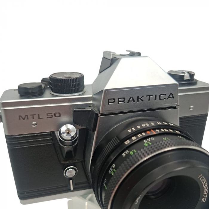 Praktica MTL 50 + Jena DDR Tessar 50mm f/2.8 – Cameră SLR pe film 35mm cu obiectiv clasic german [2]