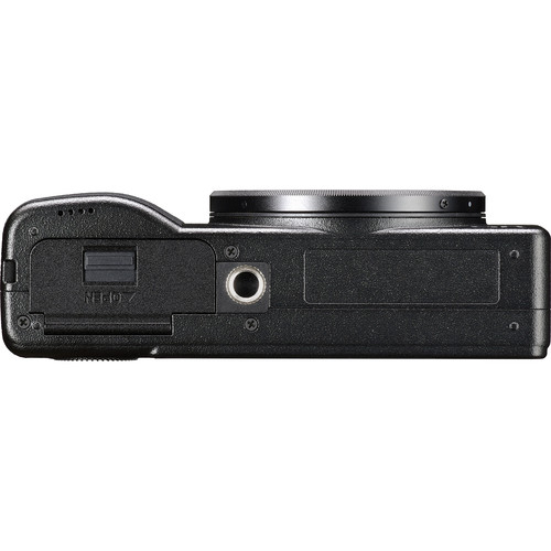 Ricoh GR III – Cameră compactă APS-C pentru fotografie de stradă, cu performanță profesională într-un corp minimalist [8]