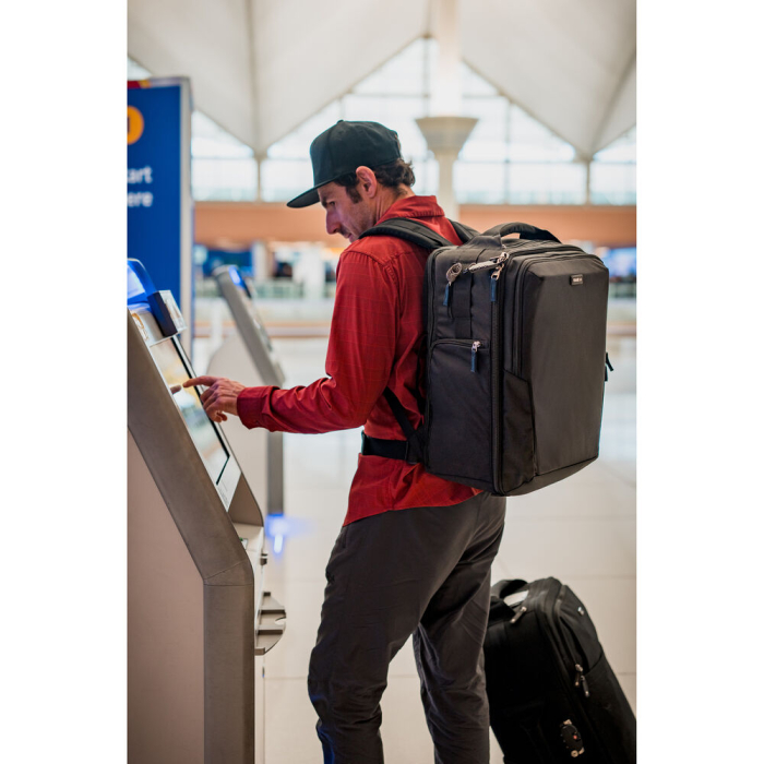 rucsac-foto-think-tank-airport-accelerator-41l-negru.jpg [18]