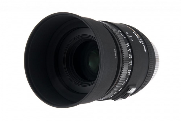 Sigma 70mm F2.8 EX DG Macro 1:1 (Nikon AF) [5]