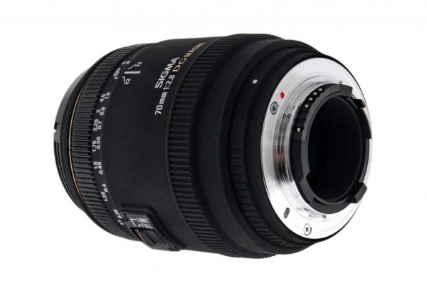 Sigma 70mm F2.8 EX DG Macro 1:1 (Nikon AF) [7]